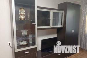 1-к квартира, посуточно, 40м2, 7/10 этаж