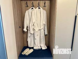 Студия квартира, посуточно, 35м2, 6/14 этаж