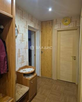 3-к квартира, на длительный срок, 59м2, 1/5 этаж