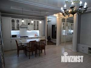 1-к квартира, посуточно, 55м2, 1/1 этаж