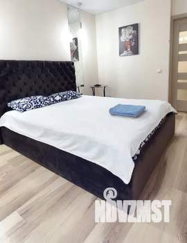 1-к квартира, посуточно, 40м2, 5/16 этаж