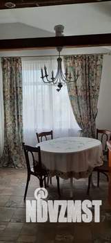 1-к квартира, посуточно, 50м2, 3/3 этаж