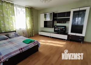 2-к квартира, посуточно, 40м2, 5/9 этаж