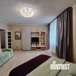 1-к квартира, посуточно, 50м2, 3/18 этаж