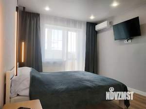 1-к квартира, посуточно, 38м2, 8/17 этаж