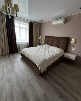 4-к квартира, на длительный срок, 141м2, 2/3 этаж