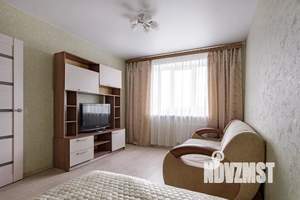 1-к квартира, посуточно, 35м2, 8/18 этаж