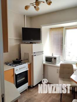 1-к квартира, посуточно, 31м2, 3/5 этаж