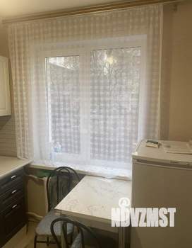 2-к квартира, на длительный срок, 44м2, 2/5 этаж