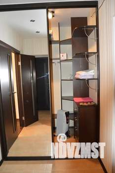 1-к квартира, посуточно, 40м2, 9/9 этаж