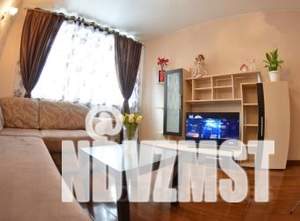 1-к квартира, посуточно, 44м2, 5/9 этаж