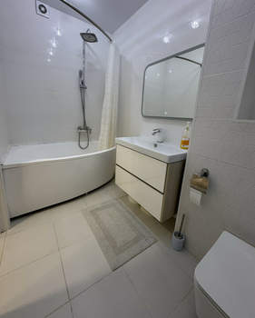 3-к квартира, на длительный срок, 90м2, 2/18 этаж