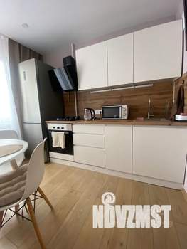 2-к квартира, посуточно, 52м2, 7/9 этаж