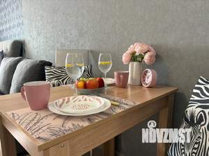 Студия квартира, посуточно, 30м2, 16/17 этаж