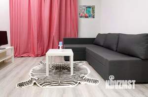 1-к квартира, посуточно, 42м2, 1/1 этаж