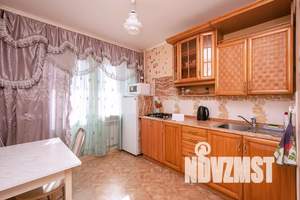 1-к квартира, посуточно, 37м2, 9/10 этаж