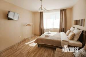 1-к квартира, посуточно, 42м2, 8/13 этаж