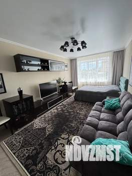 1-к квартира, посуточно, 42м2, 3/9 этаж