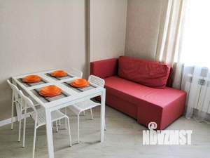 1-к квартира, посуточно, 43м2, 1/1 этаж