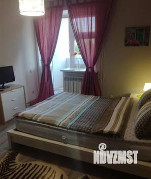 1-к квартира, посуточно, 42м2, 1/1 этаж