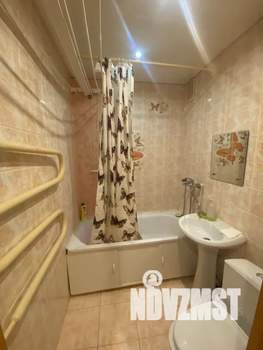 Студия квартира, посуточно, 37м2, 4/4 этаж