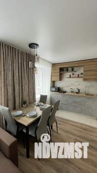 1-к квартира, посуточно, 32м2, 1/1 этаж