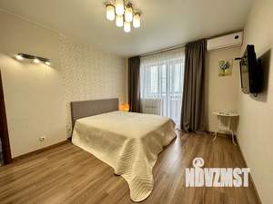 1-к квартира, посуточно, 40м2, 6/12 этаж
