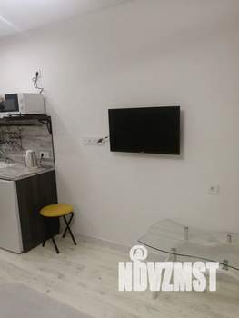 Студия квартира, посуточно, 28м2, 16/17 этаж