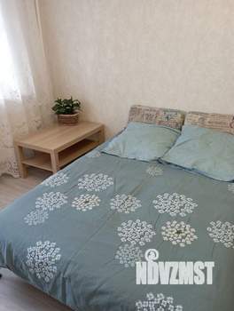 Студия квартира, посуточно, 29м2, 3/17 этаж