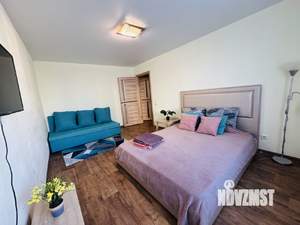 1-к квартира, посуточно, 38м2, 12/15 этаж
