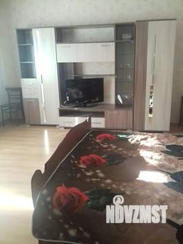 1-к квартира, на длительный срок, 50м2, 6/6 этаж