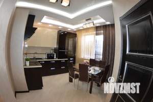 1-к квартира, посуточно, 55м2, 10/18 этаж