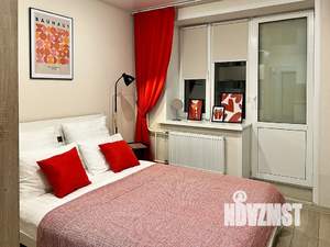 Студия квартира, посуточно, 30м2, 13/17 этаж
