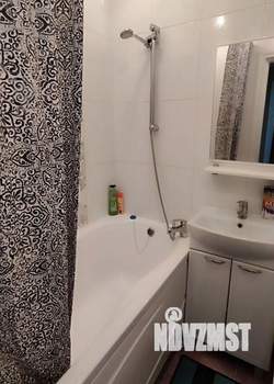 2-к квартира, посуточно, 40м2, 1/1 этаж