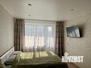1-к квартира, посуточно, 38м2, 6/9 этаж