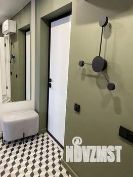 1-к квартира, посуточно, 40м2, 10/18 этаж