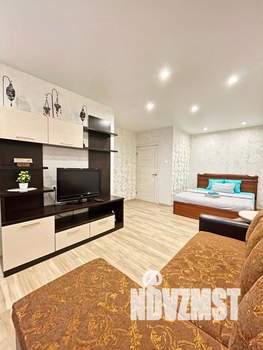 1-к квартира, посуточно, 43м2, 1/1 этаж