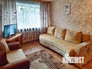 1-к квартира, посуточно, 48м2, 2/4 этаж