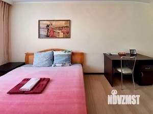 1-к квартира, посуточно, 45м2, 4/9 этаж