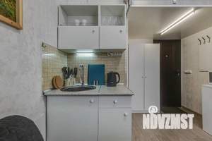 1-к квартира, посуточно, 14м2, 1/1 этаж