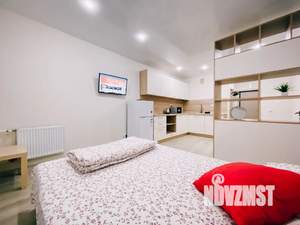 Студия квартира, посуточно, 30м2, 6/17 этаж