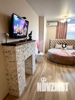 1-к квартира, посуточно, 43м2, 9/16 этаж