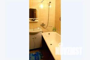 1-к квартира, посуточно, 40м2, 5/5 этаж