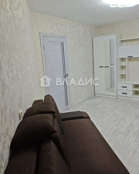 1-к квартира, на длительный срок, 40м2, 3/17 этаж