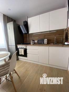 2-к квартира, посуточно, 52м2, 1/1 этаж