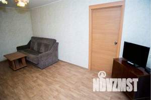 2-к квартира, посуточно, 40м2, 2/5 этаж