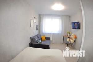 1-к квартира, посуточно, 35м2, 4/17 этаж