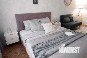 1-к квартира, посуточно, 80м2, 1/1 этаж