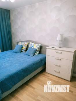 1-к квартира, посуточно, 32м2, 4/12 этаж