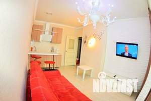 2-к квартира, посуточно, 45м2, 9/18 этаж